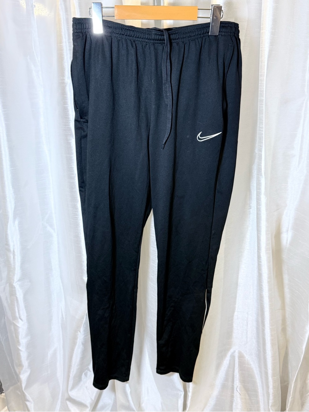 Nike Black Men’s Slim Dri-Fit Jogger Pants